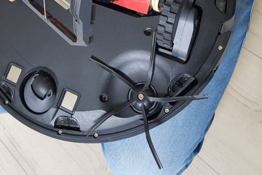 Боковая щетка Roborock S6